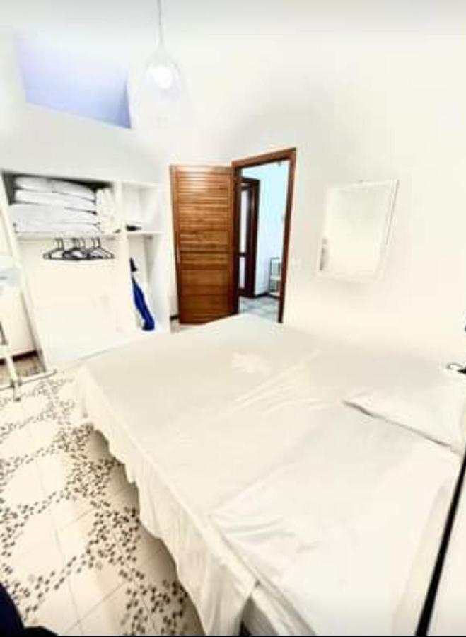 Casa Vacanze I Gabbiani Giardini Naxos Schiso Buitenkant foto