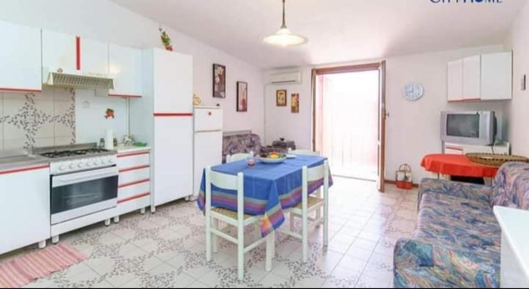 Casa Vacanze I Gabbiani Giardini Naxos Schiso Buitenkant foto